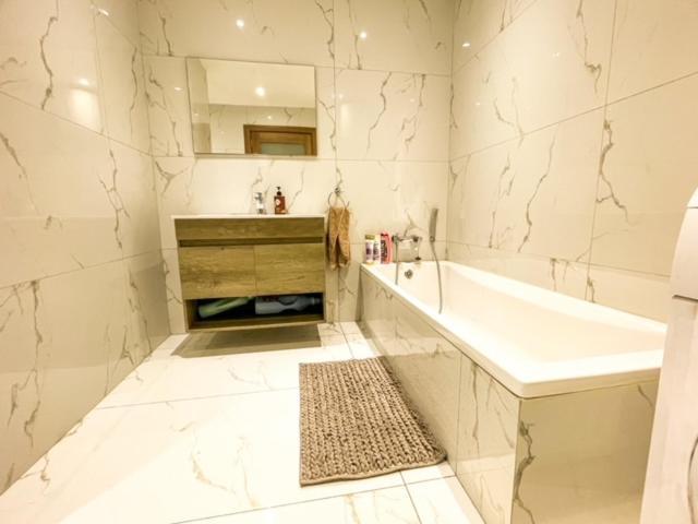 Sliema Jacuzzi Flat Apartment Luaran gambar